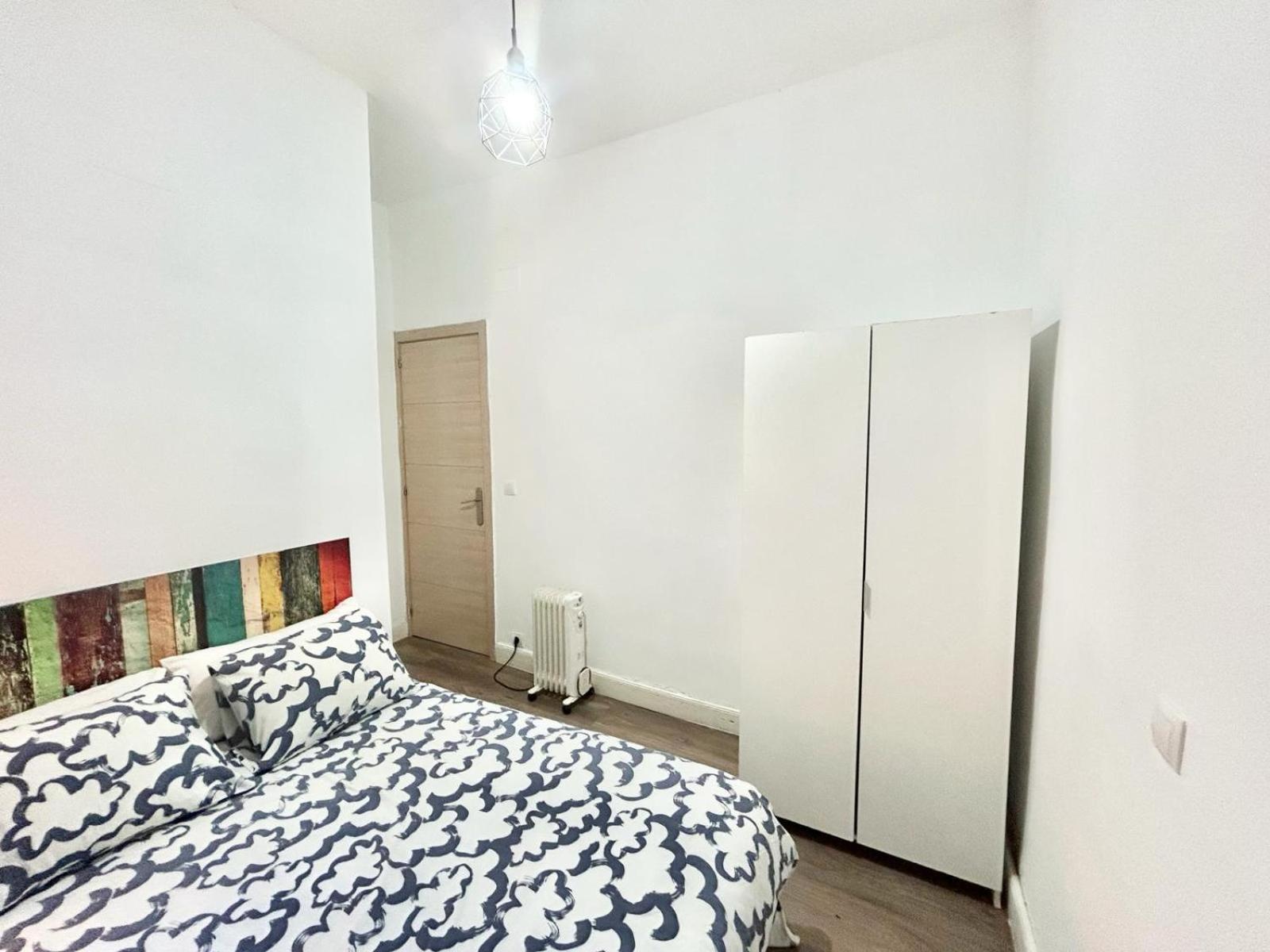 Madrid Rio Antonio Lopez A Apartamento Exterior foto